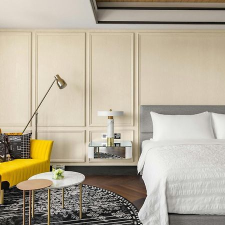 Le Meridien 타이중 외부 사진 A guest room at the hotel
