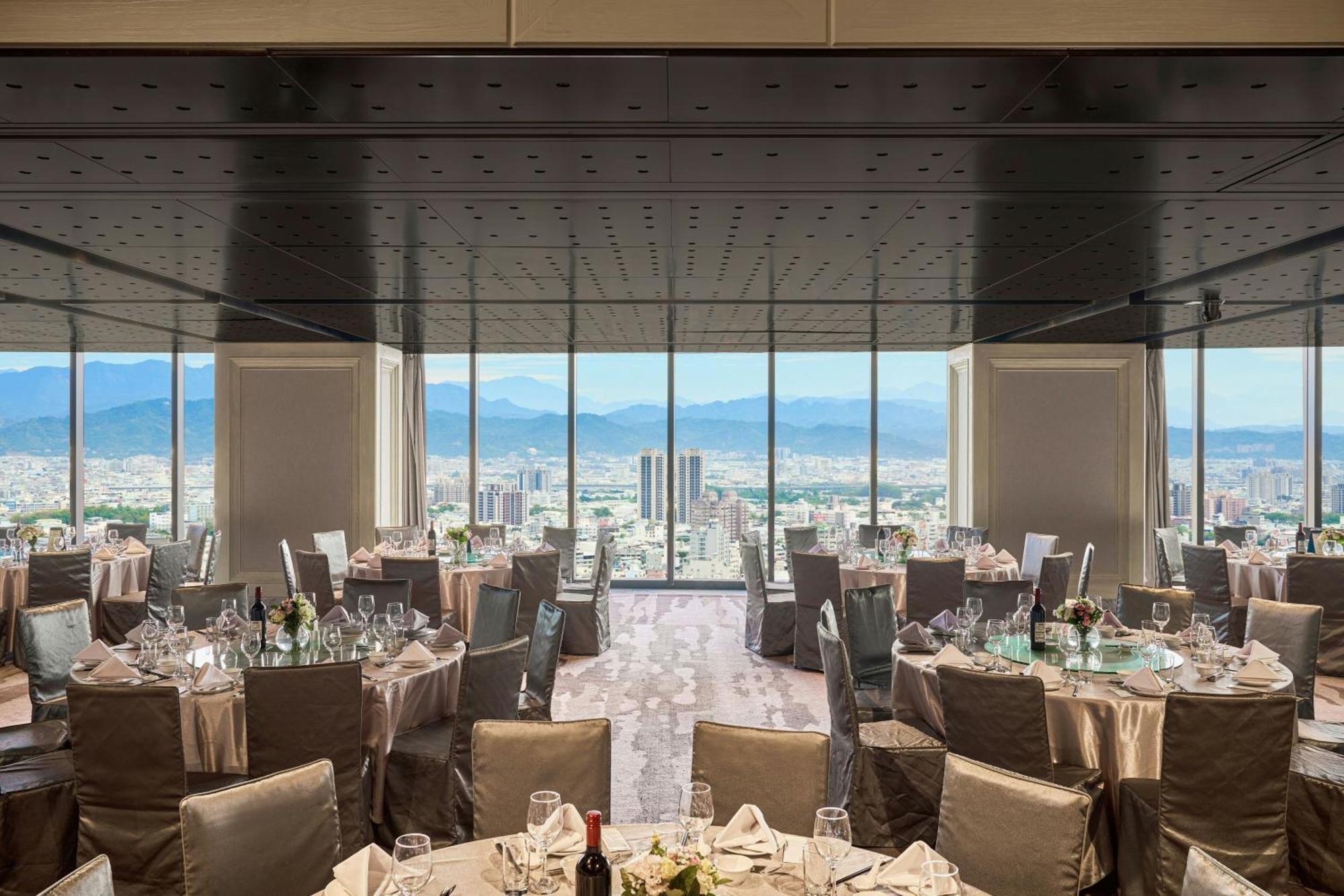 Le Meridien 타이중 외부 사진 The restaurant